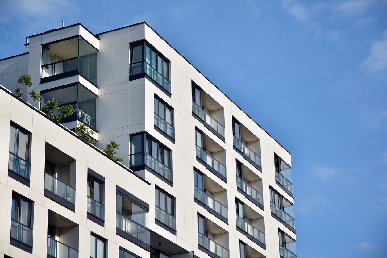 What is The Difference Between A Condo & Townhouse?