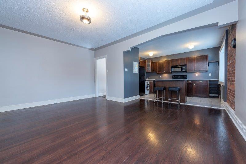 #23, 330 19 Ave SW, Calgary, 1 Bedroom Bedrooms, 0 ,1 BathroomBathrooms,Condos/Townhouses,For Rent,Athlone,#23, 330 19 Ave SW,0,1886 #23, 330 19 Ave SW, Calgary, 1 Bedroom Bedrooms, 0 ,1 BathroomBathrooms,Condos/Townhouses,For Rent,Athlone,#23, 330 19 Ave SW,0,1886