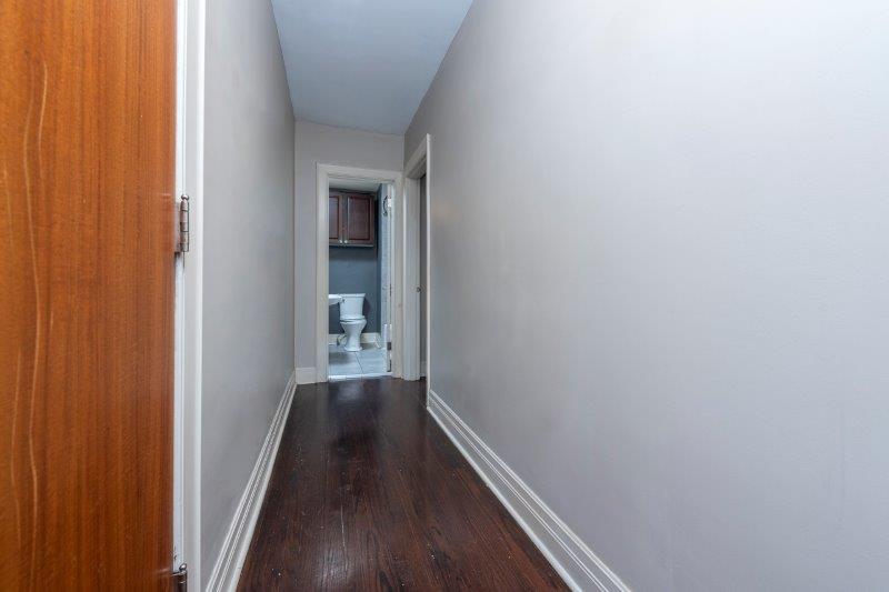 #23, 330 19 Ave SW, Calgary, 1 Bedroom Bedrooms, 0 ,1 BathroomBathrooms,Condos/Townhouses,For Rent,Athlone,#23, 330 19 Ave SW,0,1886 #23, 330 19 Ave SW, Calgary, 1 Bedroom Bedrooms, 0 ,1 BathroomBathrooms,Condos/Townhouses,For Rent,Athlone,#23, 330 19 Ave SW,0,1886