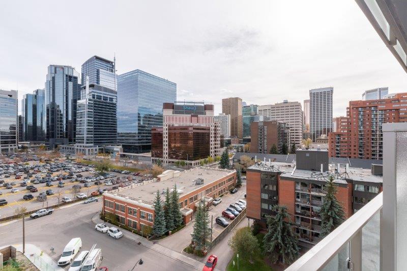 #902, 738 1 Ave SW, Calgary, 2 Bedrooms Bedrooms, ,2 BathroomsBathrooms,Condos/Townhouses,Rented,#902, 738 1 Ave SW,1896