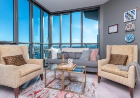 2206, 220 12 Ave SE, Calgary, 2 Bedrooms Bedrooms, 0 ,2 BathroomsBathrooms,Condos/Townhouses,For Rent,Keynote I,2206, 220 12 Ave SE,0,1917