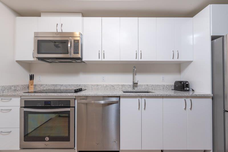308, 450 8 Ave SE, Calgary, 2 Bedrooms Bedrooms, ,1 BathroomBathrooms,Condos/Townhouses,For Rent,N3,308, 450 8 Ave SE,1943
