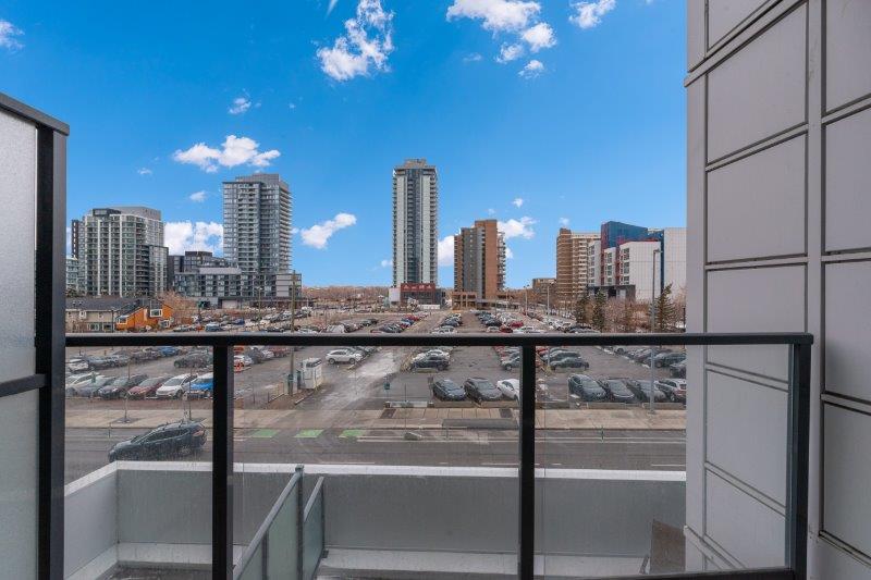 308, 450 8 Ave SE, Calgary, 2 Bedrooms Bedrooms, ,1 BathroomBathrooms,Condos/Townhouses,For Rent,N3,308, 450 8 Ave SE,1943