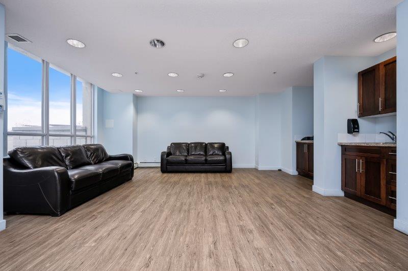 306, 325 3 Street SE, Calgary, 2 Bedrooms Bedrooms, 0 ,2 BathroomsBathrooms,Condos/Townhouses,For Rent,Riverfront Pointe,306, 325 3 Street SE,0,1944