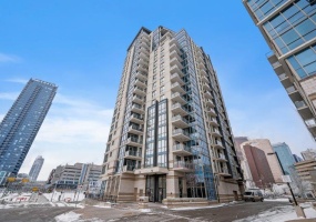 306, 325 3 Street SE, Calgary, 2 Bedrooms Bedrooms, 0 ,2 BathroomsBathrooms,Condos/Townhouses,For Rent,Riverfront Pointe,306, 325 3 Street SE,0,1944