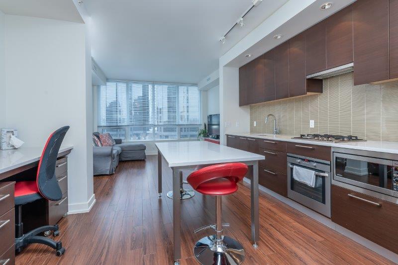 #637, 222 Riverfront Ave SW, Calgary, 1 Bedroom Bedrooms, 0 ,1 BathroomBathrooms,Condos/Townhouses,For Rent,Waterfront ,#637, 222 Riverfront Ave SW,0,1954