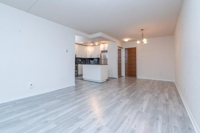 605, 735 12 Ave SW, Calgary, 2 Bedrooms Bedrooms, 0 ,1 BathroomBathrooms,Condos/Townhouses,Rented,Stonehaven,605, 735 12 Ave SW,0,1957