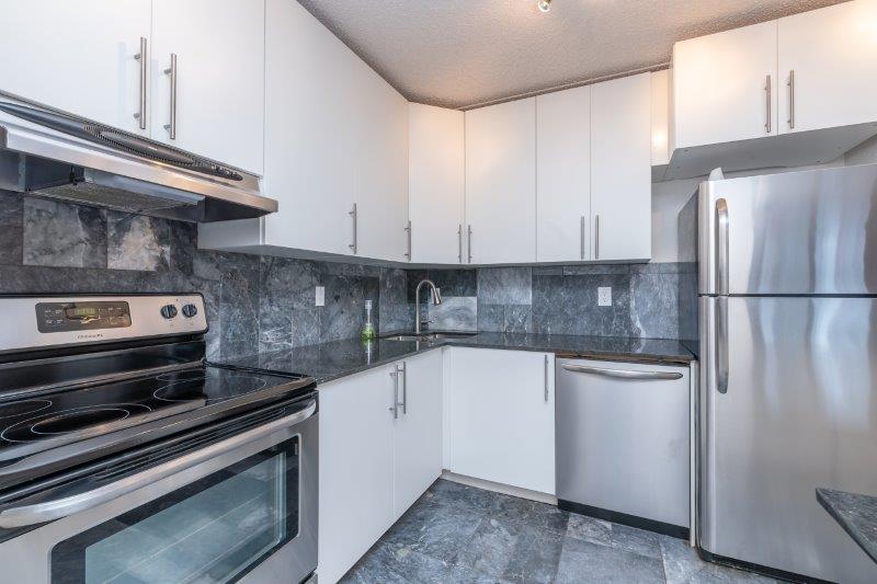605, 735 12 Ave SW, Calgary, 2 Bedrooms Bedrooms, 0 ,1 BathroomBathrooms,Condos/Townhouses,Rented,Stonehaven,605, 735 12 Ave SW,0,1957