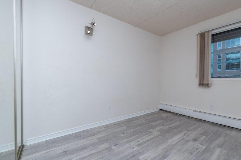 605, 735 12 Ave SW, Calgary, 2 Bedrooms Bedrooms, 0 ,1 BathroomBathrooms,Condos/Townhouses,Rented,Stonehaven,605, 735 12 Ave SW,0,1957