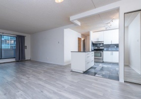 605, 735 12 Ave SW, Calgary, 2 Bedrooms Bedrooms, 0 ,1 BathroomBathrooms,Condos/Townhouses,Rented,Stonehaven,605, 735 12 Ave SW,0,1957