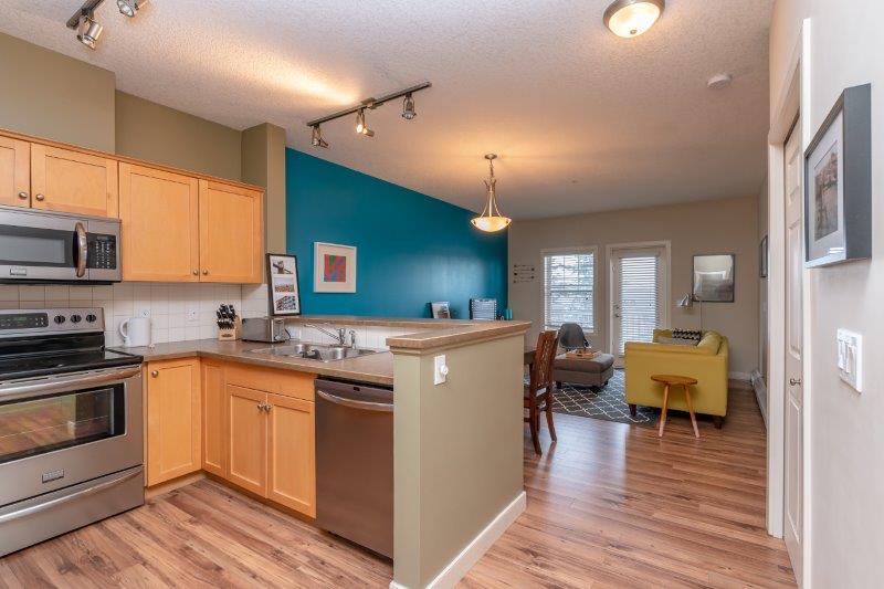 #312, 1414 - 17 Street SE, Calgary, 1 Bedroom Bedrooms, 0 ,1 BathroomBathrooms,Condos/Townhouses,For Rent,PEARCE GARDENS,#312, 1414 - 17 Street SE,0,1958