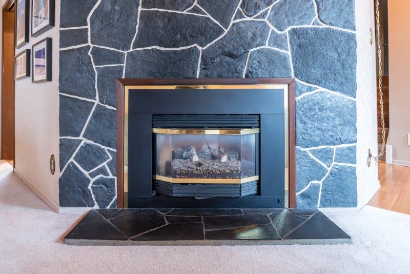 255 Southampton Drive Southwest, Calgary, 4 Bedrooms Bedrooms, 0 ,3 BathroomsBathrooms,Houses,For Rent,255 Southampton Drive Southwest,0,1105