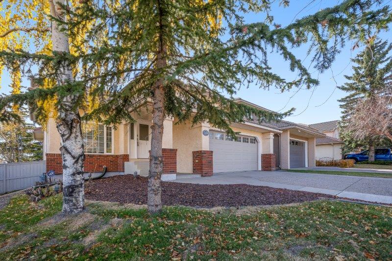 119 Strathdale Close Southwest, Calgary, 6 Bedrooms Bedrooms, 0 ,4 BathroomsBathrooms,Houses,For Rent,119 Strathdale Close Southwest,0,1998 119 Strathdale Close Southwest, Calgary, 6 Bedrooms Bedrooms, 0 ,4 BathroomsBathrooms,Houses,For Rent,119 Strathdale Close Southwest,0,1998