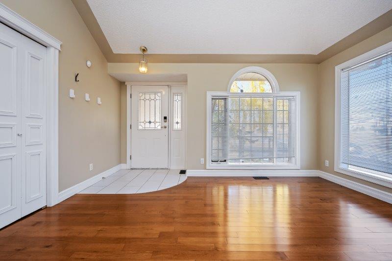 119 Strathdale Close Southwest, Calgary, 6 Bedrooms Bedrooms, 0 ,4 BathroomsBathrooms,Houses,For Rent,119 Strathdale Close Southwest,0,1998 119 Strathdale Close Southwest, Calgary, 6 Bedrooms Bedrooms, 0 ,4 BathroomsBathrooms,Houses,For Rent,119 Strathdale Close Southwest,0,1998