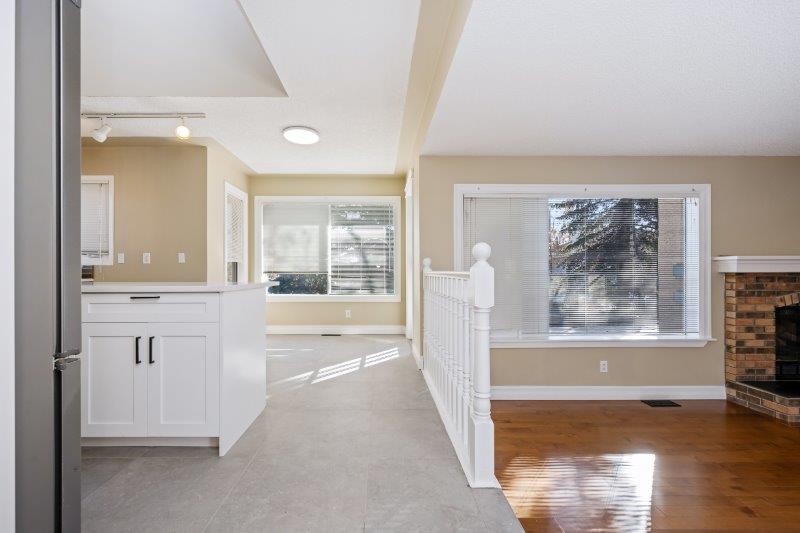 119 Strathdale Close Southwest, Calgary, 6 Bedrooms Bedrooms, 0 ,4 BathroomsBathrooms,Houses,For Rent,119 Strathdale Close Southwest,0,1998 119 Strathdale Close Southwest, Calgary, 6 Bedrooms Bedrooms, 0 ,4 BathroomsBathrooms,Houses,For Rent,119 Strathdale Close Southwest,0,1998