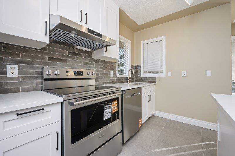 119 Strathdale Close Southwest, Calgary, 6 Bedrooms Bedrooms, 0 ,4 BathroomsBathrooms,Houses,For Rent,119 Strathdale Close Southwest,0,1998 119 Strathdale Close Southwest, Calgary, 6 Bedrooms Bedrooms, 0 ,4 BathroomsBathrooms,Houses,For Rent,119 Strathdale Close Southwest,0,1998