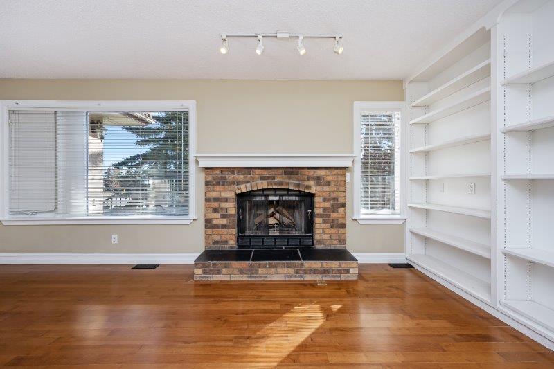 119 Strathdale Close Southwest, Calgary, 6 Bedrooms Bedrooms, 0 ,4 BathroomsBathrooms,Houses,For Rent,119 Strathdale Close Southwest,0,1998 119 Strathdale Close Southwest, Calgary, 6 Bedrooms Bedrooms, 0 ,4 BathroomsBathrooms,Houses,For Rent,119 Strathdale Close Southwest,0,1998