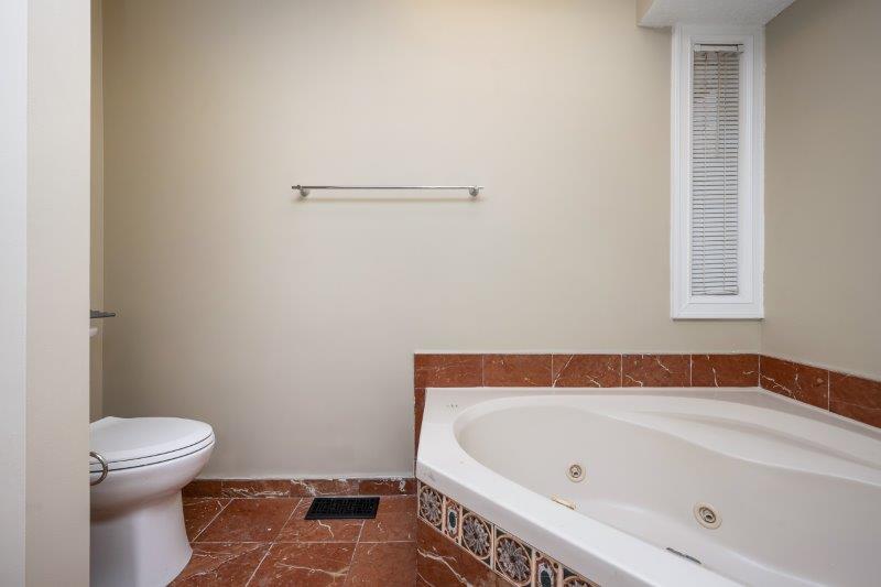119 Strathdale Close Southwest, Calgary, 6 Bedrooms Bedrooms, 0 ,4 BathroomsBathrooms,Houses,For Rent,119 Strathdale Close Southwest,0,1998 119 Strathdale Close Southwest, Calgary, 6 Bedrooms Bedrooms, 0 ,4 BathroomsBathrooms,Houses,For Rent,119 Strathdale Close Southwest,0,1998