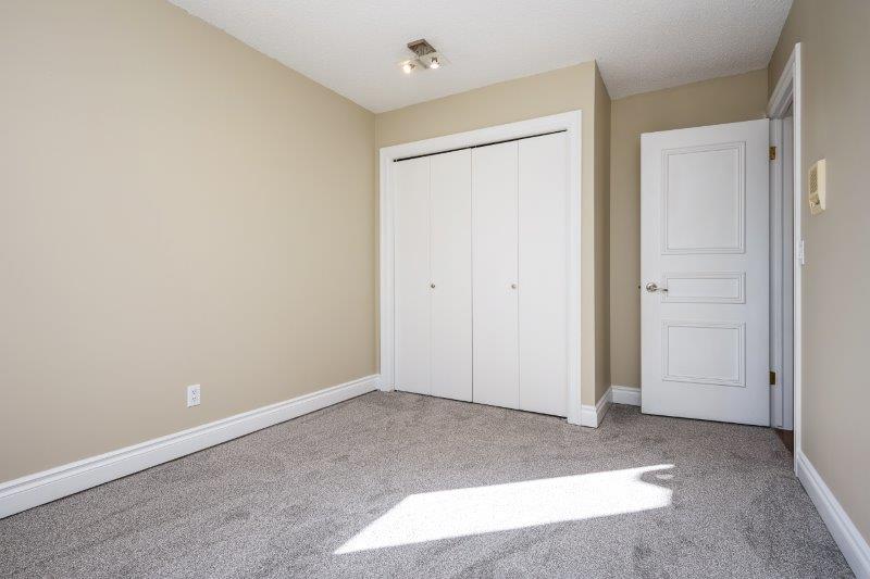 119 Strathdale Close Southwest, Calgary, 6 Bedrooms Bedrooms, 0 ,4 BathroomsBathrooms,Houses,For Rent,119 Strathdale Close Southwest,0,1998 119 Strathdale Close Southwest, Calgary, 6 Bedrooms Bedrooms, 0 ,4 BathroomsBathrooms,Houses,For Rent,119 Strathdale Close Southwest,0,1998