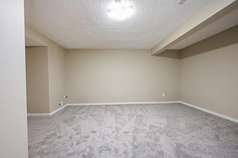 119 Strathdale Close Southwest, Calgary, 6 Bedrooms Bedrooms, 0 ,4 BathroomsBathrooms,Houses,For Rent,119 Strathdale Close Southwest,0,1998 119 Strathdale Close Southwest, Calgary, 6 Bedrooms Bedrooms, 0 ,4 BathroomsBathrooms,Houses,For Rent,119 Strathdale Close Southwest,0,1998