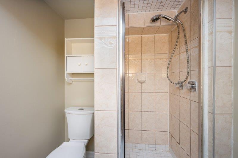 119 Strathdale Close Southwest, Calgary, 6 Bedrooms Bedrooms, 0 ,4 BathroomsBathrooms,Houses,For Rent,119 Strathdale Close Southwest,0,1998 119 Strathdale Close Southwest, Calgary, 6 Bedrooms Bedrooms, 0 ,4 BathroomsBathrooms,Houses,For Rent,119 Strathdale Close Southwest,0,1998