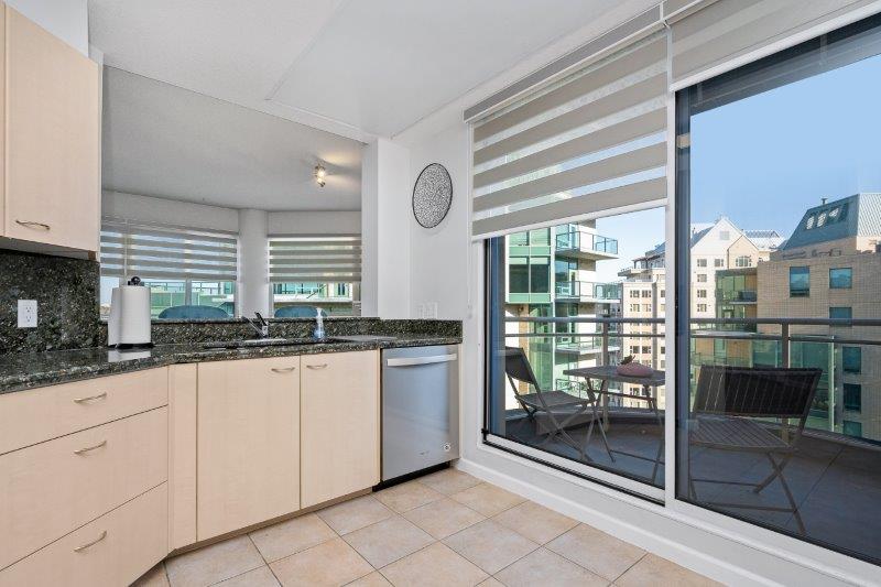 #1504, 804 3 Ave SW, Calgary, 2.5 Bedrooms Bedrooms, 0 ,2 BathroomsBathrooms,Condos/Townhouses,For Rent,Liberte,#1504, 804 3 Ave SW,0,2072