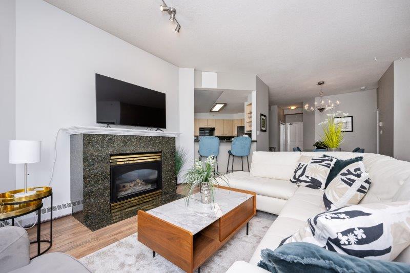 #1504, 804 3 Ave SW, Calgary, 2.5 Bedrooms Bedrooms, 0 ,2 BathroomsBathrooms,Condos/Townhouses,For Rent,Liberte,#1504, 804 3 Ave SW,0,2072