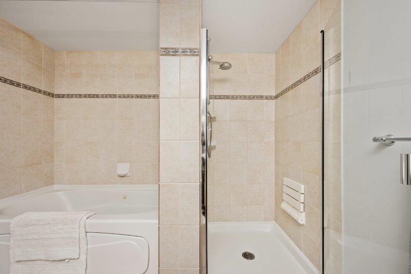 #1504, 804 3 Ave SW, Calgary, 2.5 Bedrooms Bedrooms, 0 ,2 BathroomsBathrooms,Condos/Townhouses,For Rent,Liberte,#1504, 804 3 Ave SW,0,2072