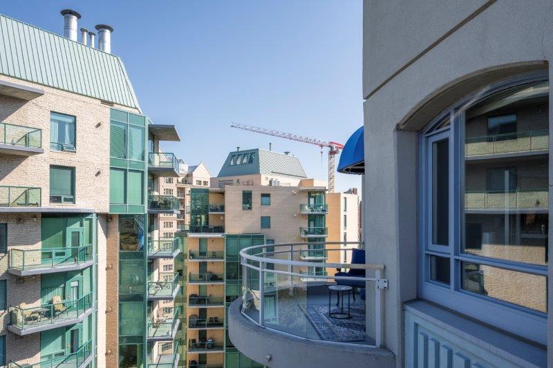 #1504, 804 3 Ave SW, Calgary, 2.5 Bedrooms Bedrooms, 0 ,2 BathroomsBathrooms,Condos/Townhouses,For Rent,Liberte,#1504, 804 3 Ave SW,0,2072