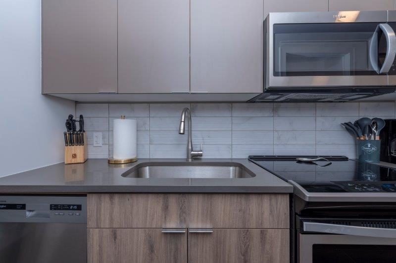 #513, 510 12 Ave SW, Calgary, 1 Bedroom Bedrooms, 0 ,1 BathroomBathrooms,Condos/Townhouses,For Rent,One Park Central,#513, 510 12 Ave SW,0,2159