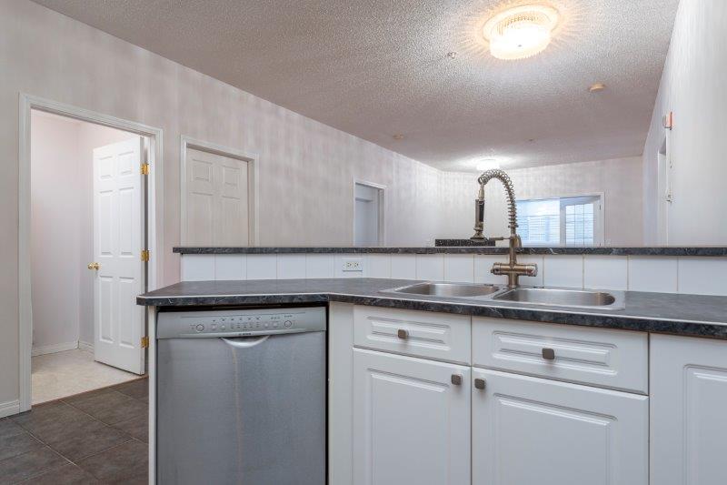 #113, 126 14 Avenue SW, Calgary, 2 Bedrooms Bedrooms, 0 ,2 BathroomsBathrooms,Condos/Townhouses,For Rent,Polo Terrace,#113, 126 14 Avenue SW,0,2163