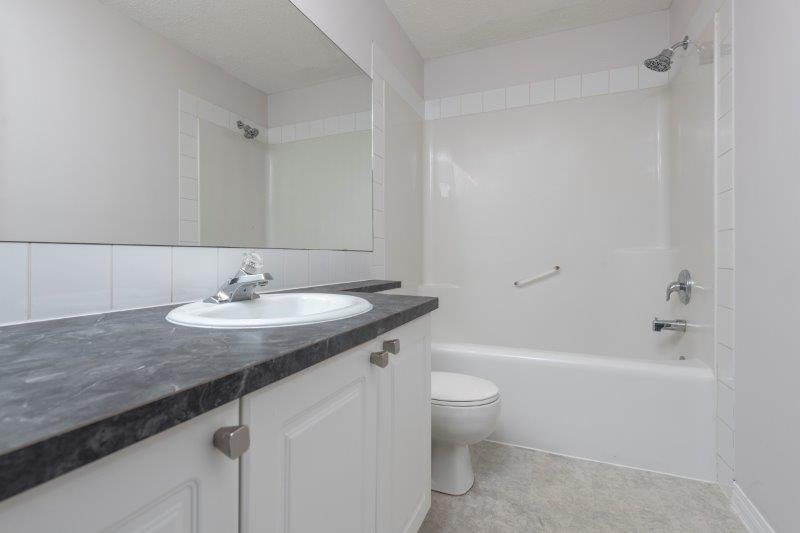 #113, 126 14 Avenue SW, Calgary, 2 Bedrooms Bedrooms, 0 ,2 BathroomsBathrooms,Condos/Townhouses,For Rent,Polo Terrace,#113, 126 14 Avenue SW,0,2163