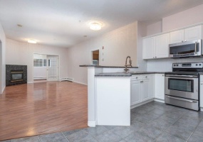 #113, 126 14 Avenue SW, Calgary, 2 Bedrooms Bedrooms, 0 ,2 BathroomsBathrooms,Condos/Townhouses,For Rent,Polo Terrace,#113, 126 14 Avenue SW,0,2163