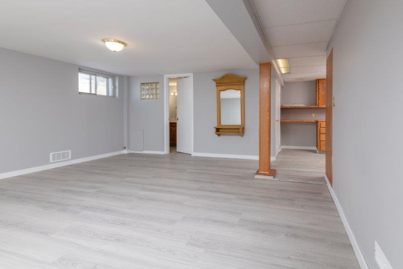 #5, 1458 Memorial Drive NW, Calgary, 1 Bedroom Bedrooms, 0 ,1 BathroomBathrooms,Condos/Townhouses,For Rent,#5, 1458 Memorial Drive NW,0,2166