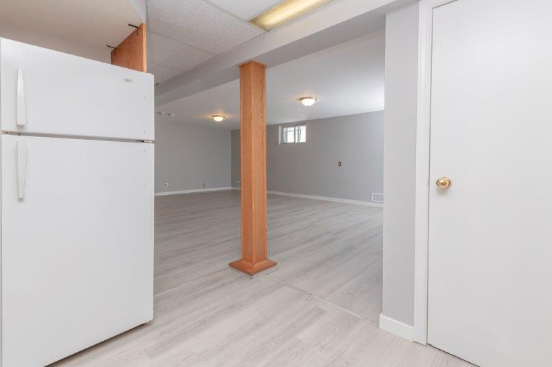 #5, 1458 Memorial Drive NW, Calgary, 1 Bedroom Bedrooms, 0 ,1 BathroomBathrooms,Condos/Townhouses,For Rent,#5, 1458 Memorial Drive NW,0,2166