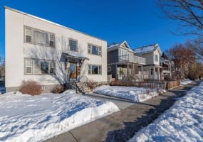 #5, 1458 Memorial Drive NW, Calgary, 1 Bedroom Bedrooms, 0 ,1 BathroomBathrooms,Condos/Townhouses,For Rent,#5, 1458 Memorial Drive NW,0,2166