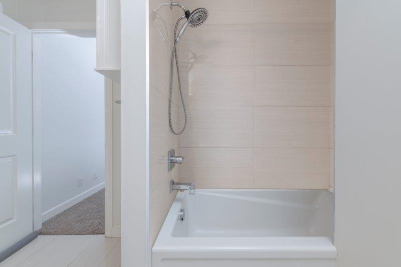 #309, 1110 3 Ave NW, Calgary, 1 Bedroom Bedrooms, ,1 BathroomBathrooms,Condos/Townhouses,For Rent,St. John's On Tenth,#309, 1110 3 Ave NW,2176