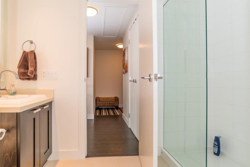 1215, 222 Riverfront Ave SW, Calgary, 2 Bedrooms Bedrooms, ,2 BathroomsBathrooms,Condos/Townhouses,For Rent,Waterfront,1215, 222 Riverfront Ave SW,2201