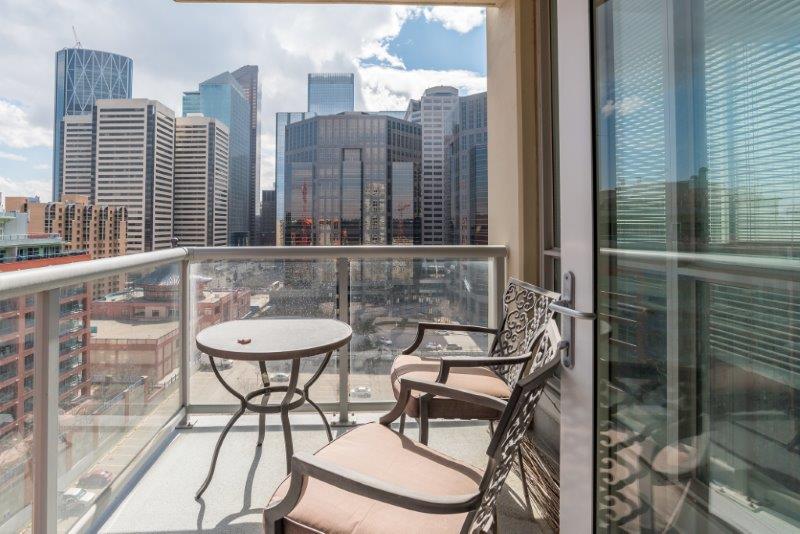 1215, 222 Riverfront Ave SW, Calgary, 2 Bedrooms Bedrooms, ,2 BathroomsBathrooms,Condos/Townhouses,For Rent,Waterfront,1215, 222 Riverfront Ave SW,2201