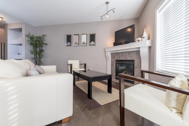 1077 Kincora Drive Northwest, Calgary, 3 Bedrooms Bedrooms, 0 ,2.5 BathroomsBathrooms,Houses,For Rent,1077 Kincora Drive Northwest,0,1137