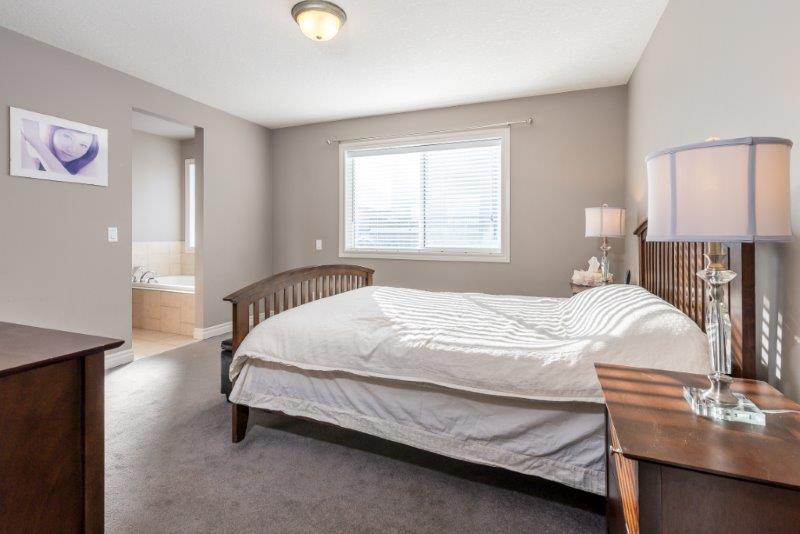 1077 Kincora Drive Northwest, Calgary, 3 Bedrooms Bedrooms, 0 ,2.5 BathroomsBathrooms,Houses,For Rent,1077 Kincora Drive Northwest,0,1137