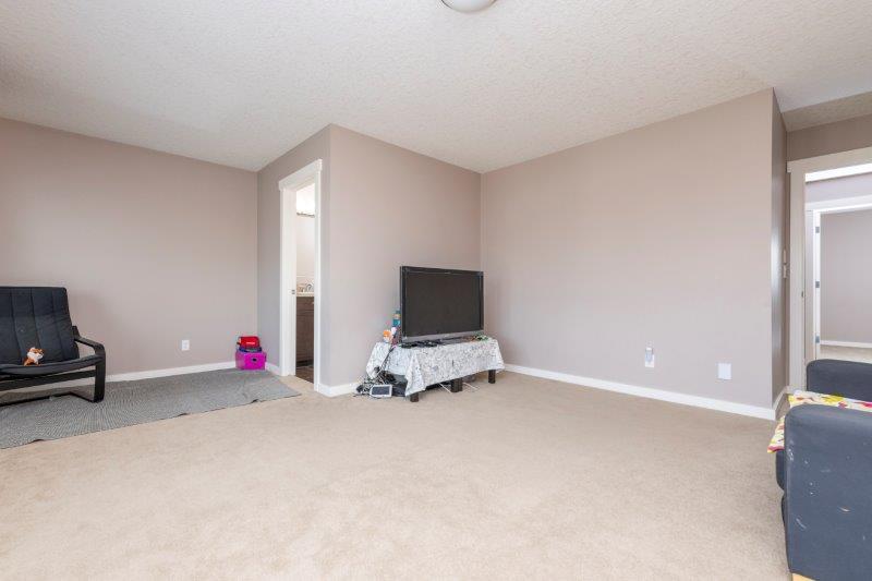 60 Walden View SE, Calgary, 3.5 Bedrooms Bedrooms, 0 ,3.5 BathroomsBathrooms,Houses,Rented,60 Walden View SE,0,2269