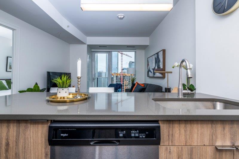 2706, 510 12 Avenue Southwest, Calgary, 1 Bedroom Bedrooms, ,1 BathroomBathrooms,Condos/Townhouses,For Rent,One Park Central,2706, 510 12 Avenue Southwest,2287