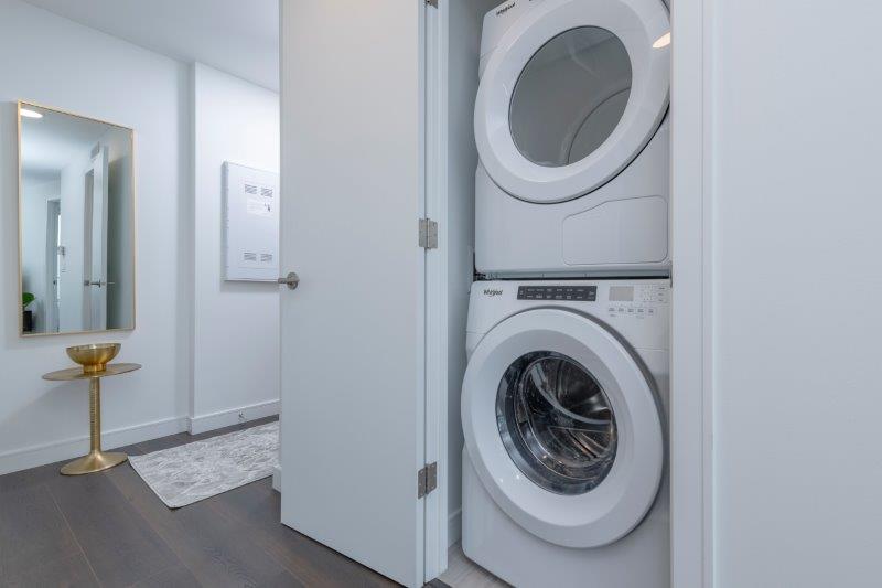 2706, 510 12 Avenue Southwest, Calgary, 1 Bedroom Bedrooms, ,1 BathroomBathrooms,Condos/Townhouses,For Rent,One Park Central,2706, 510 12 Avenue Southwest,2287