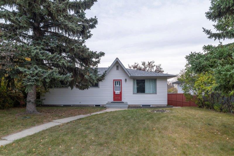 2204 38 Street SW, Calgary, 3 Bedrooms Bedrooms, 0 ,3 BathroomsBathrooms,Houses,For Rent,2204 38 Street SW,0,2306