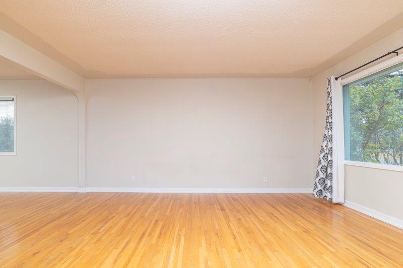 2204 38 Street SW, Calgary, 3 Bedrooms Bedrooms, 0 ,3 BathroomsBathrooms,Houses,For Rent,2204 38 Street SW,0,2306