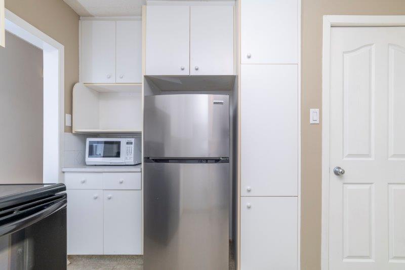 2204 38 Street SW, Calgary, 3 Bedrooms Bedrooms, 0 ,3 BathroomsBathrooms,Houses,For Rent,2204 38 Street SW,0,2306