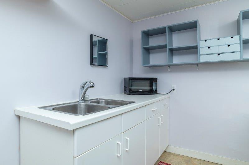 2204 38 Street SW, Calgary, 3 Bedrooms Bedrooms, 0 ,3 BathroomsBathrooms,Houses,For Rent,2204 38 Street SW,0,2306