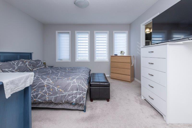 128 Yorkville Avenue Southwest, Calgary, 3 Bedrooms Bedrooms, ,3.5 BathroomsBathrooms,Condos/Townhouses,For Rent,128 Yorkville Avenue Southwest,2381