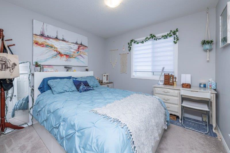128 Yorkville Avenue Southwest, Calgary, 3 Bedrooms Bedrooms, ,3.5 BathroomsBathrooms,Condos/Townhouses,For Rent,128 Yorkville Avenue Southwest,2381